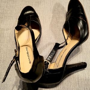 Bandalino Vintage Black Heels Size 8